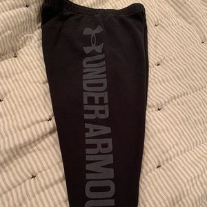 Under Armour Women’s Cropped Joggers/Sweatpants